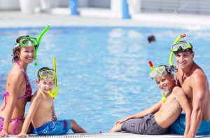 Confira algumas razões para se ter uma piscina em casa.