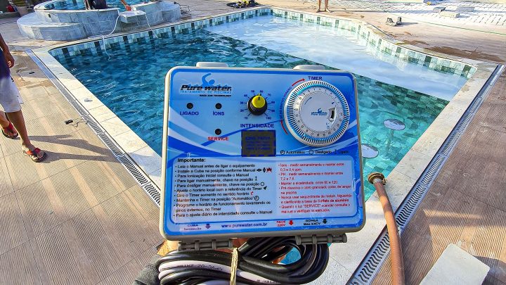 Ionizador de água para piscinas. Vale a pena?