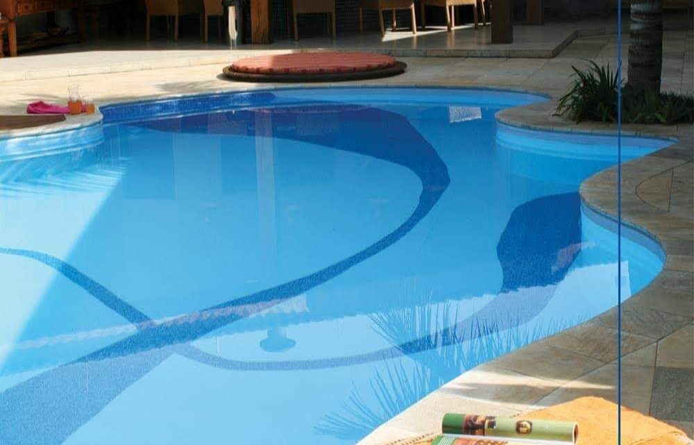 Como fazer a manutenção de uma piscina aquecida