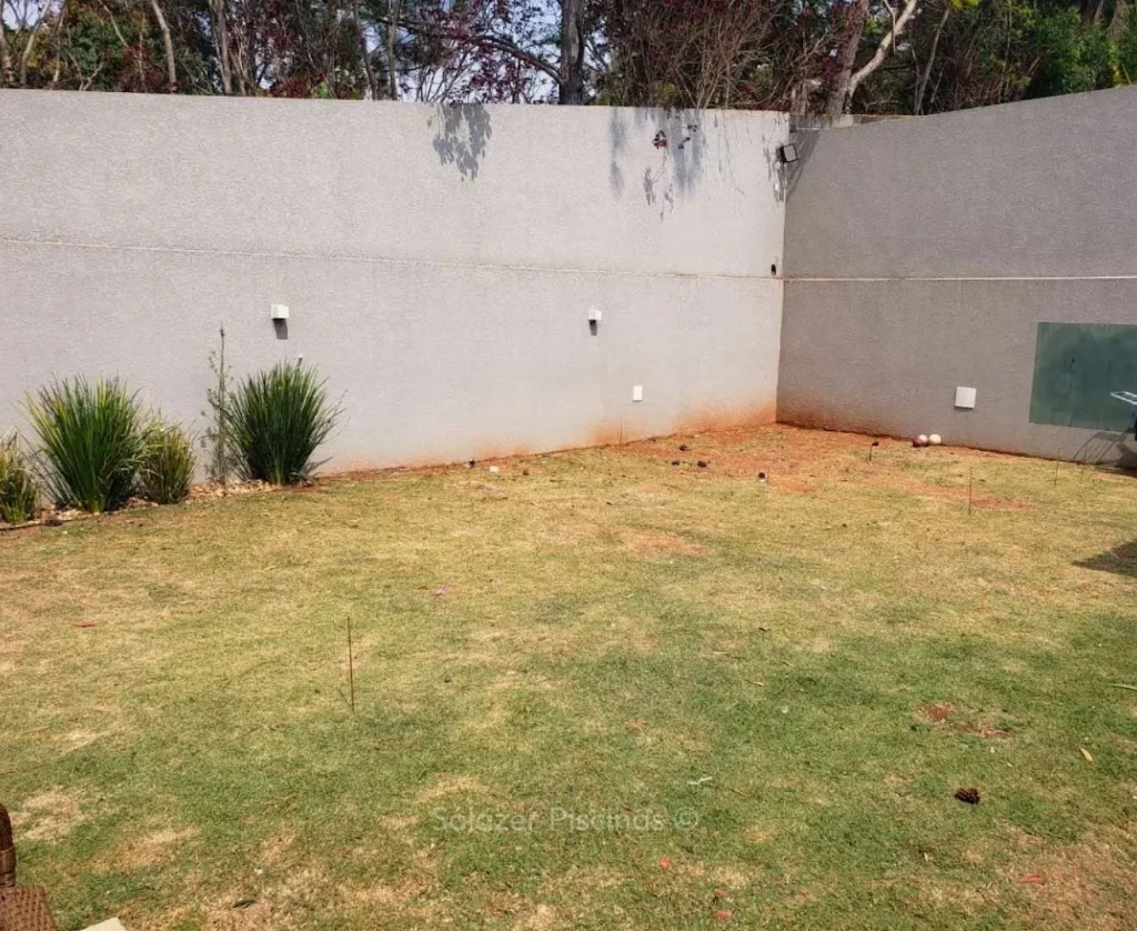 Processo de Escavação de Piscina em Atibaia - SP