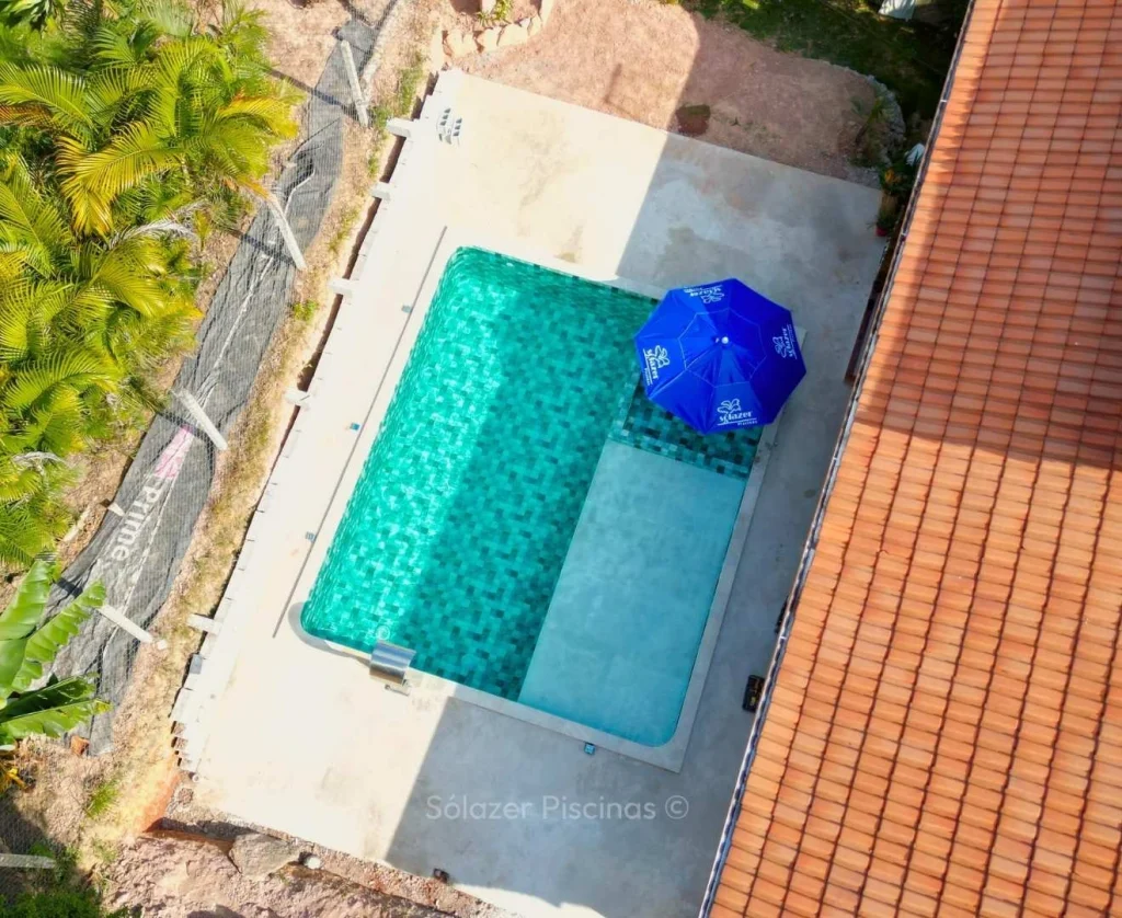 10 ideias de piscina de vinil em Atibaia - SP 5 Piscina com espelho d’água