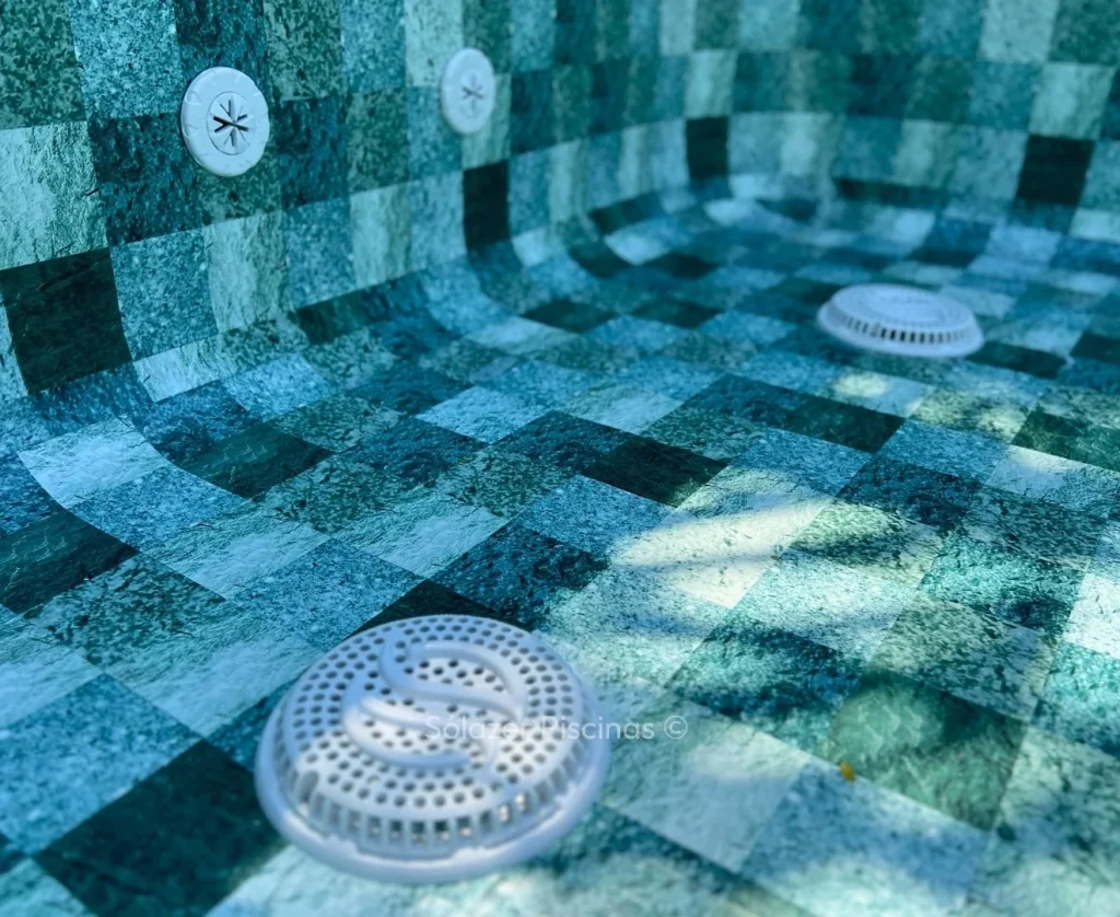 Vale a pena construir uma piscina de vinil em São Paulo - SP? 6 Instalação dos Equipamentos em Piscina de Vinil