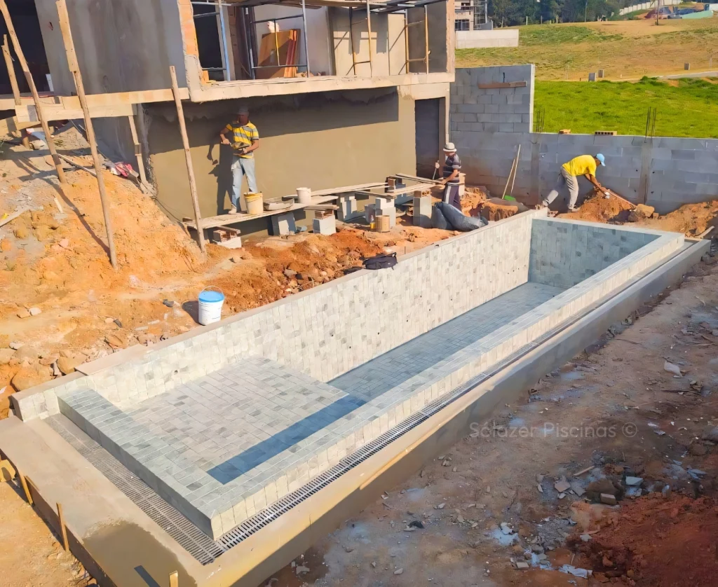 Quando a piscina de concreto armado é a melhor escolha em Atibaia – SP
